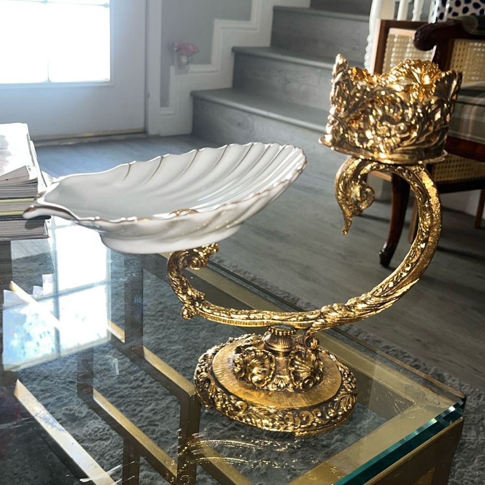 VINTAGE 24K GOLD FILIGREE VANITY CANDLEHOLDER'S SET "STYLEBUILT ACCESSORIES